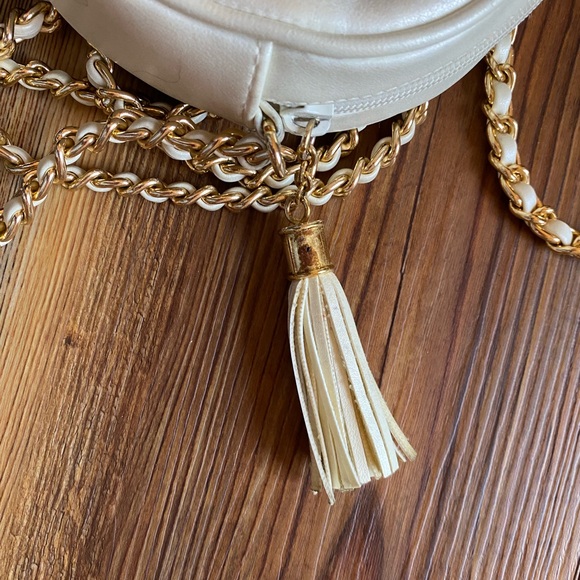 Vintage Crossbody Clutch Purse - Picture 4 of 9